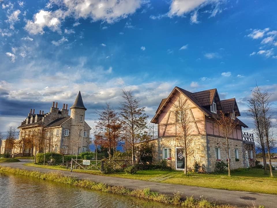 法國小古堡- 包棟-Chateau De France Вужие Екстериор снимка